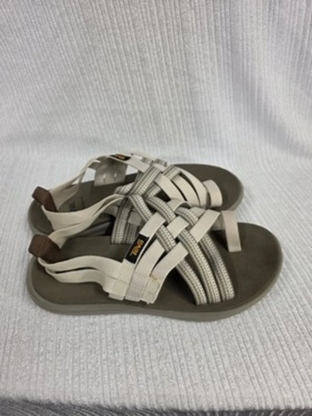 Teva woman's Strappy Sandals Slip-On Striped Beige/Gray/Olive US 6 EU 37